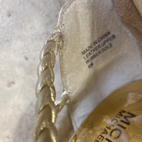 Michael Kors heels - Picture 3 of 6